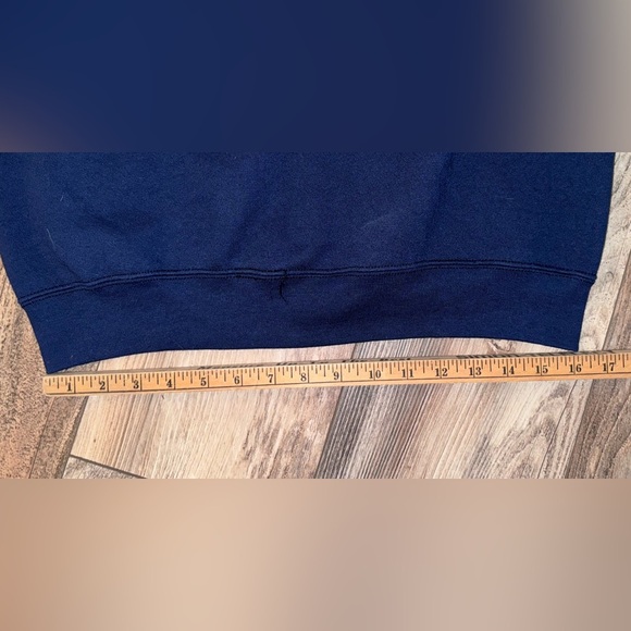 Vintage Fruit of the Loom L Mall of America crewneck - Picture 7 of 8